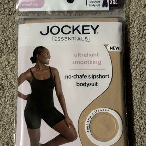 Jockey Ultralight Smoothing No-Chafe Slipshort Bodysuit - Cream